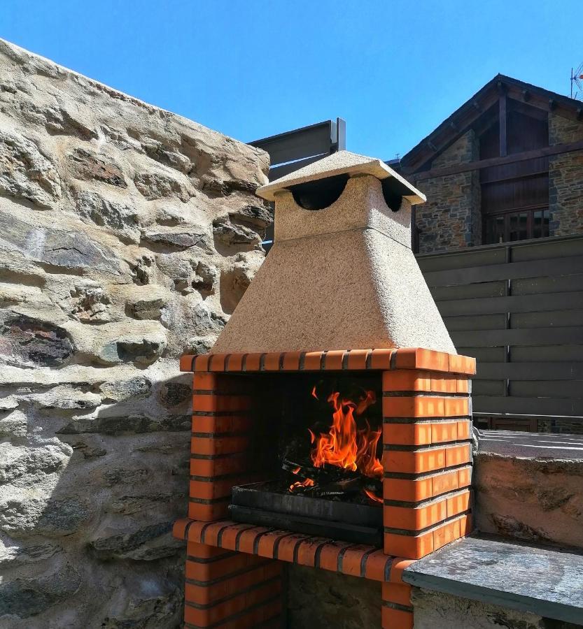 Apartament "Enclau" Turismo Rural Cal Rialla Llivia Esterno foto