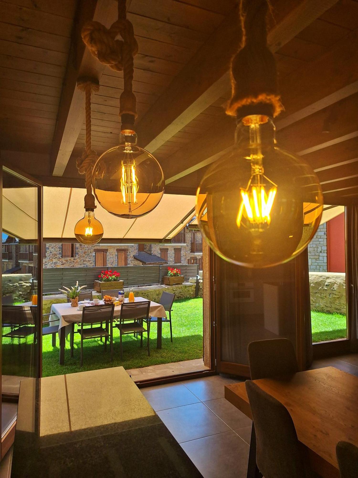 Apartament "Enclau" Turismo Rural Cal Rialla Llivia Esterno foto